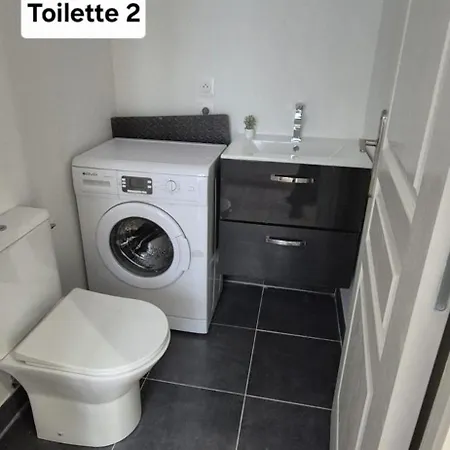 Magnifique Duplex Avec Terrasse, Proche De Av Champagne Appartement *